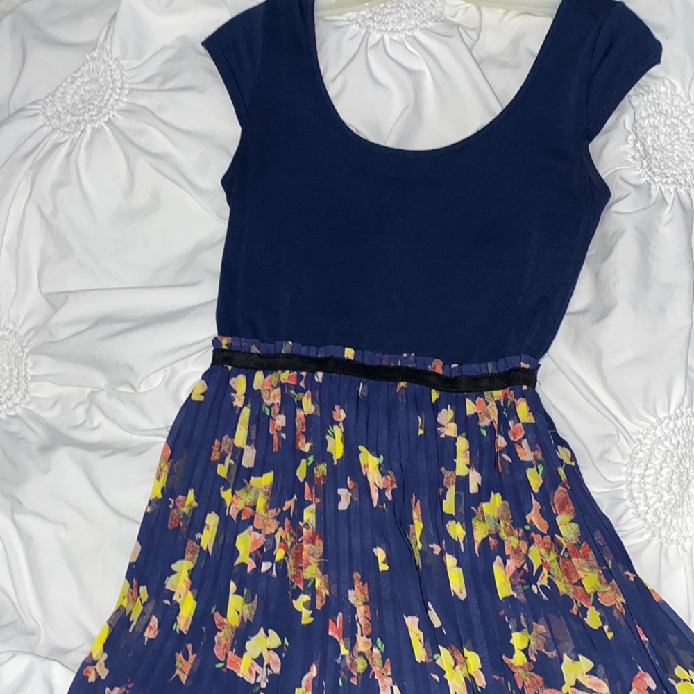 Hi-low pleated bottom dress